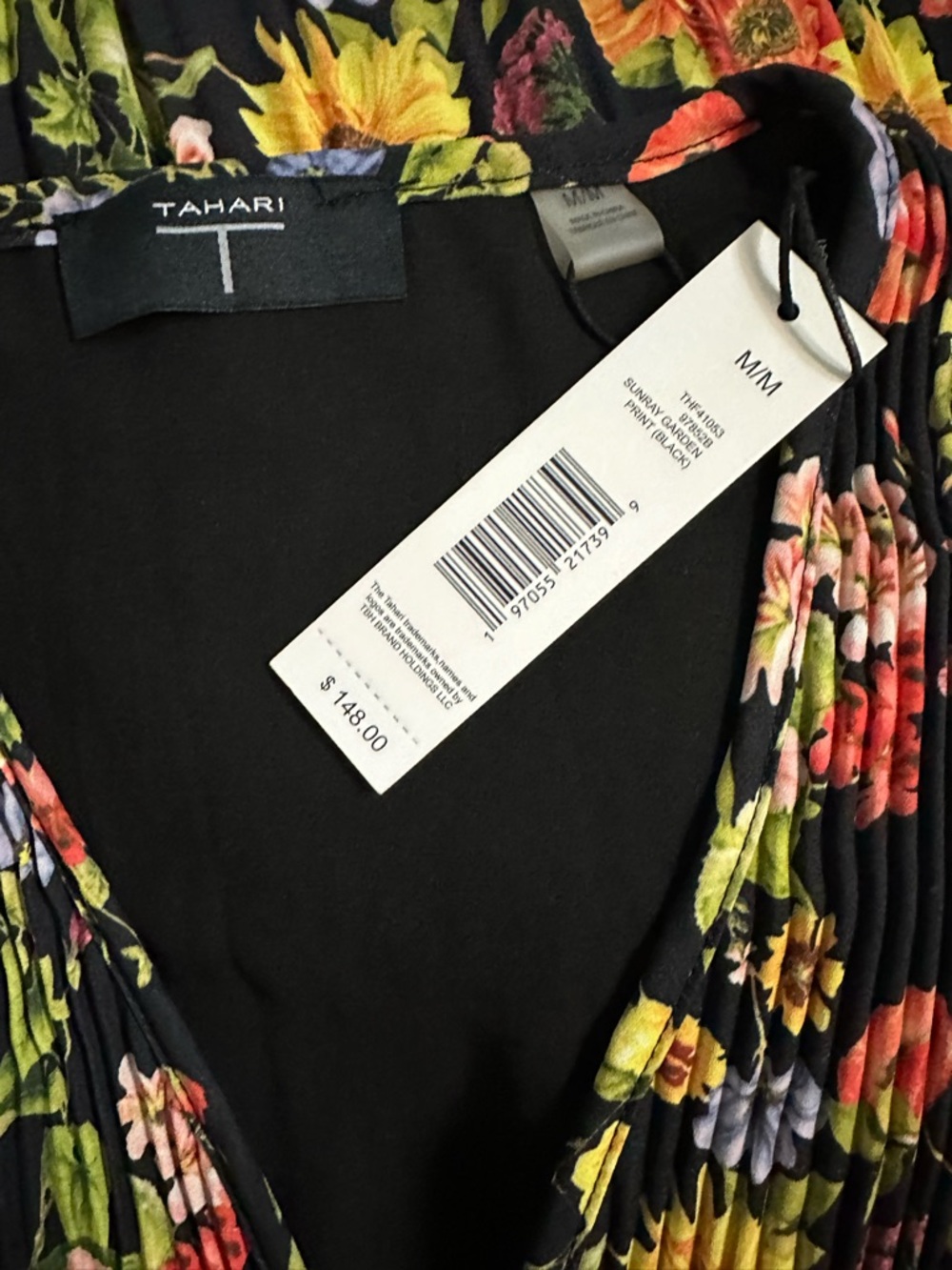 Tahari Black Floral V-Neck Sleeveless Maxi Dress - Picture 4 of 4